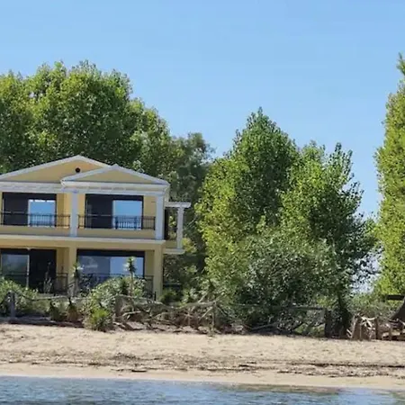 Vilă Sunbreeze-beachfront Luxury 5 Bed 4 Bath-sleeps 10