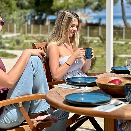 Sunbreeze-beachfront Luxury 5 Bed 4 Bath-sleeps 10 Vilă