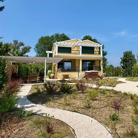 Vilă Sunbreeze-beachfront Luxury 5 Bed 4 Bath-sleeps 10 Potamion